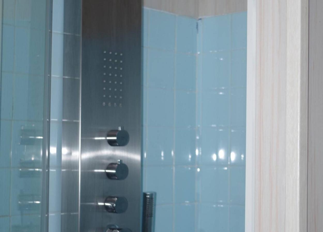 L'Appartement 90M2 Climatise Avignon Bagian luar foto